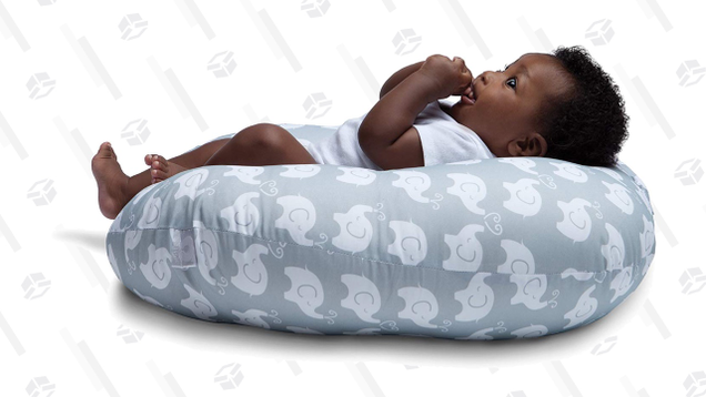 The Boppy Lounger gives parents a comfortable place to set their baby down when they need their arms free to attend to other things. But you’ll have to stop using it once your baby learns to roll over.